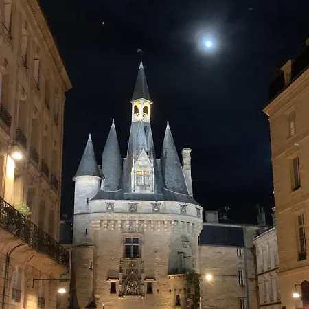 Bel Appartement Renove - Place Du Palais Avec Parking Bordeaux Exterior photo